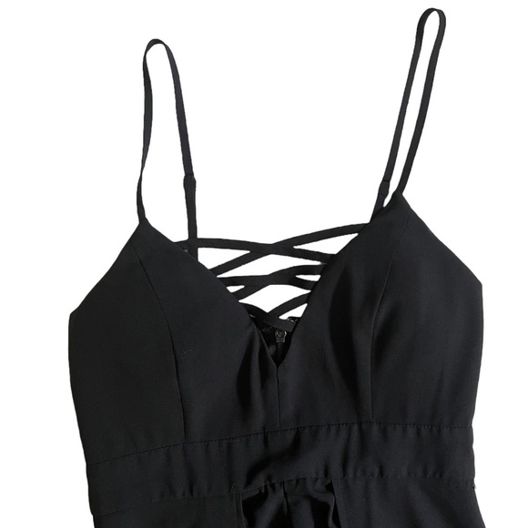 GUESS BLACK ROMPER / MAXI DRESS WITH CRISS CROSS CHEST SIZE XS - Picture 3 of 13